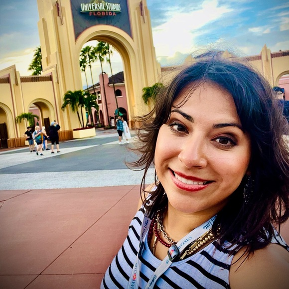 Meet your Posher, Brittany - Picture 6 of 6